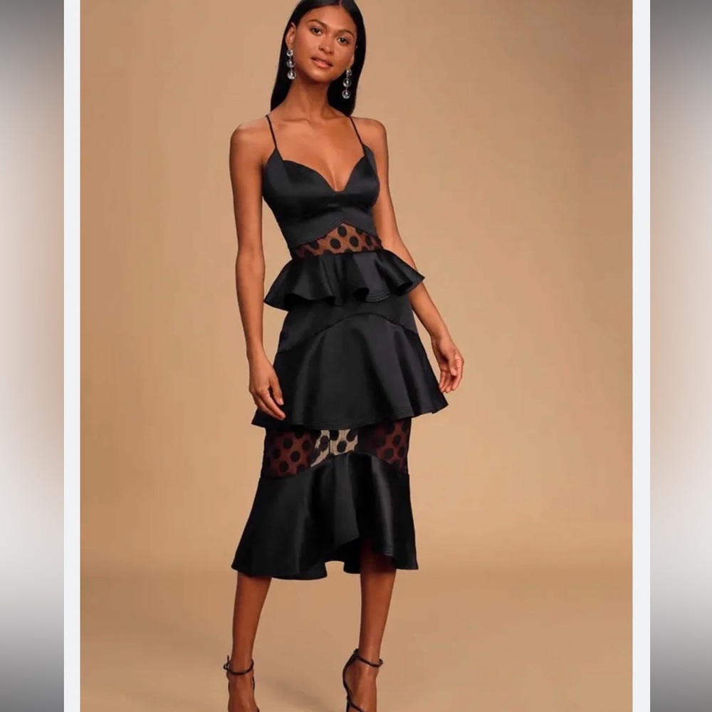 Elliatt Black Aleko Spotted Mesh Peplum Midi Dress - Picture 3 of 6